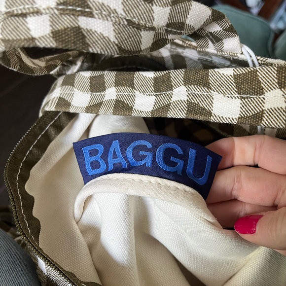 BAGGU Canvas Tote Bag Brown White Geometric Wave Pattern - Picture 5 of 5